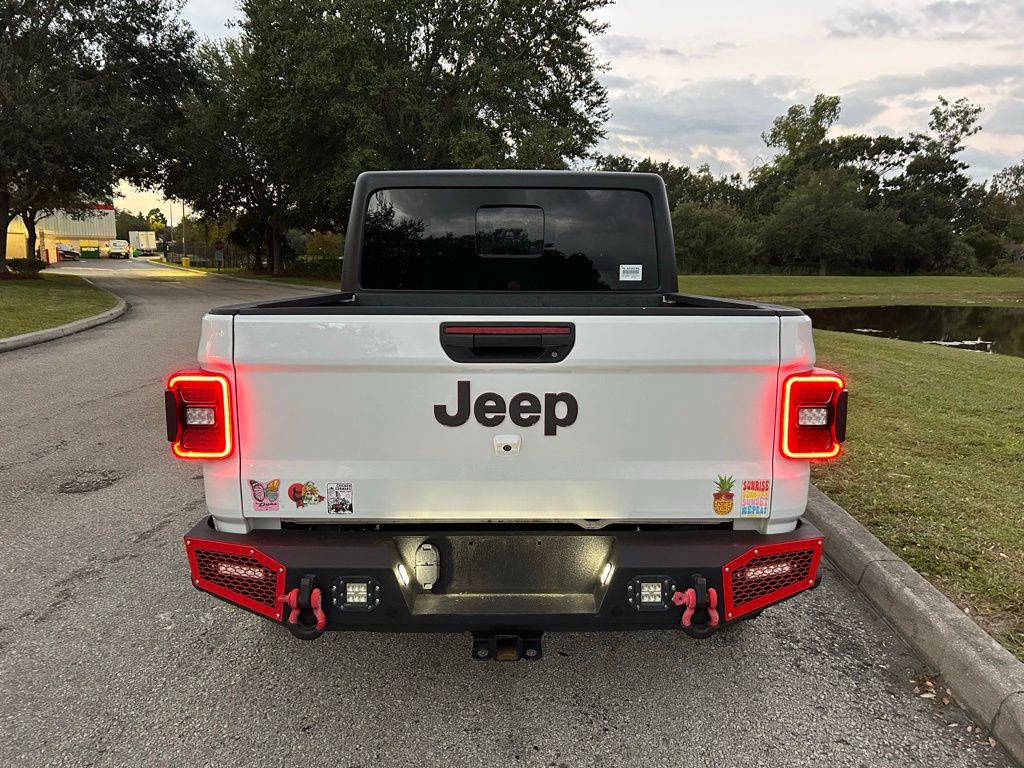 Thumbnail: 2023 Jeep Gladiator - 4