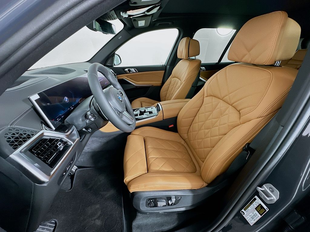 Thumbnail: 2026 BMW X5 - 16