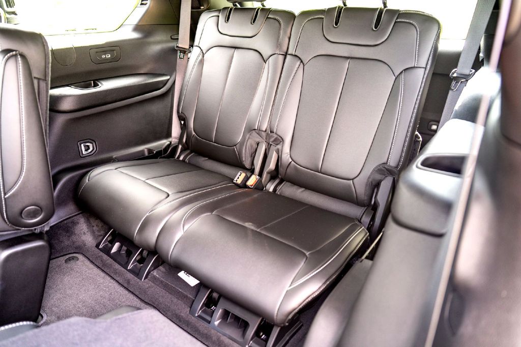 New Car 2025 Jeep Grand Cherokee L  Limited For Sale Under $50,000 In Taylor, Texas