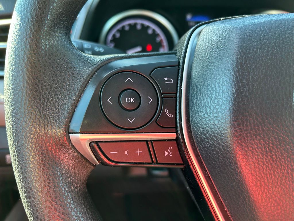 Thumbnail: 2023 Toyota Camry - 19