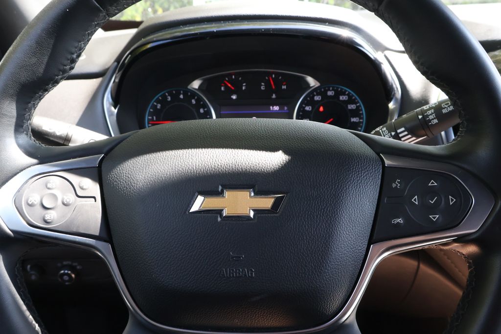 Thumbnail: 2023 Chevrolet Traverse - 30