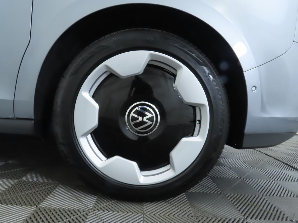 Thumbnail: 2025 Volkswagen ID.Buzz - 32