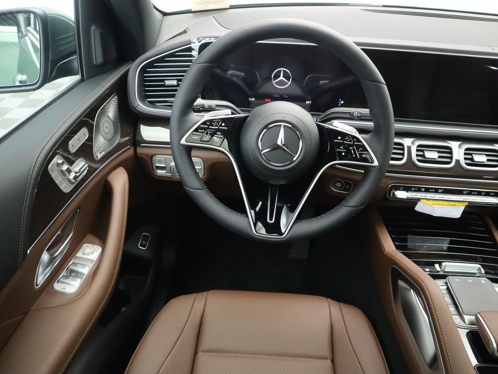 Thumbnail: 2026 Mercedes-Benz GLE - 11