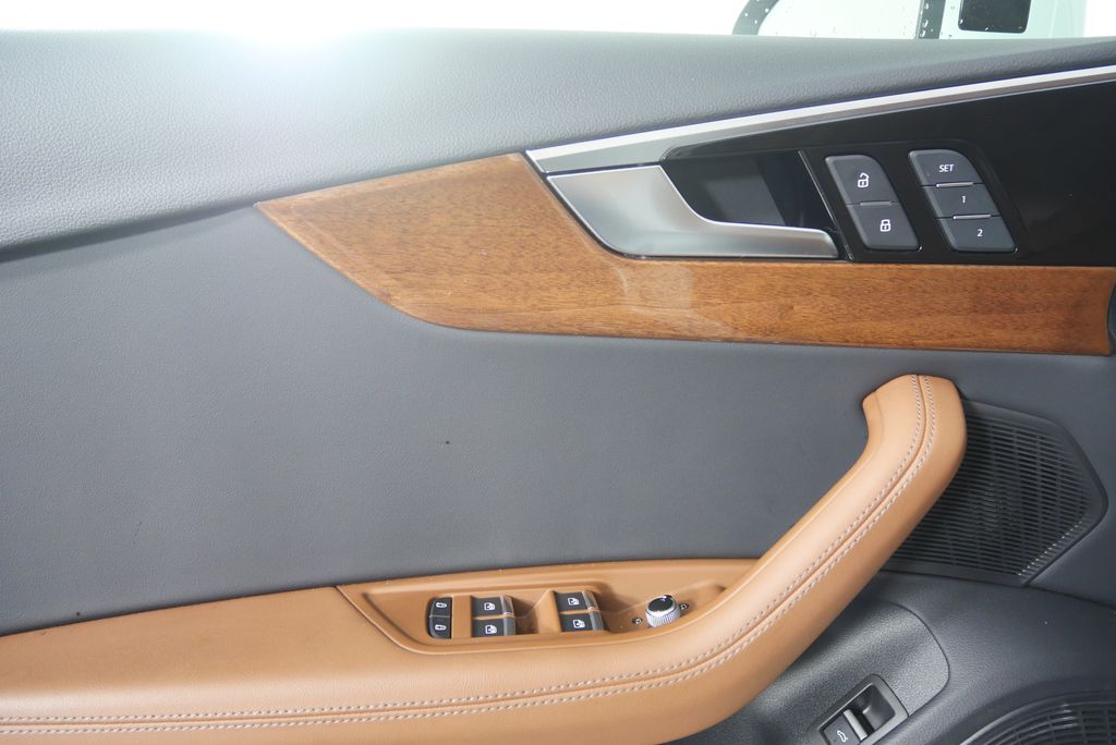 Thumbnail: 2023 Audi A4 - 8