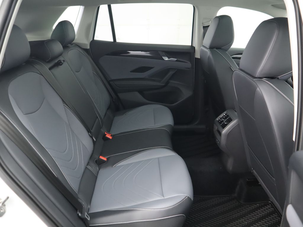 Thumbnail: 2026 Volkswagen Tiguan - 22