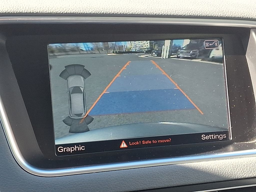 Thumbnail: 2013 Audi Q5 - 19