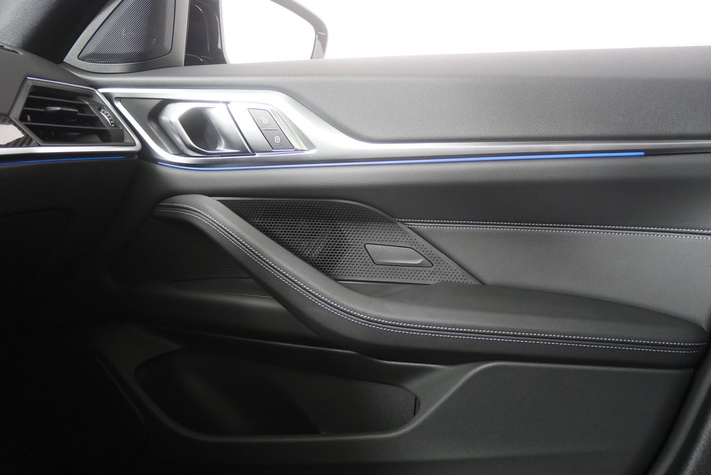 Thumbnail: 2023 BMW i4 - 25