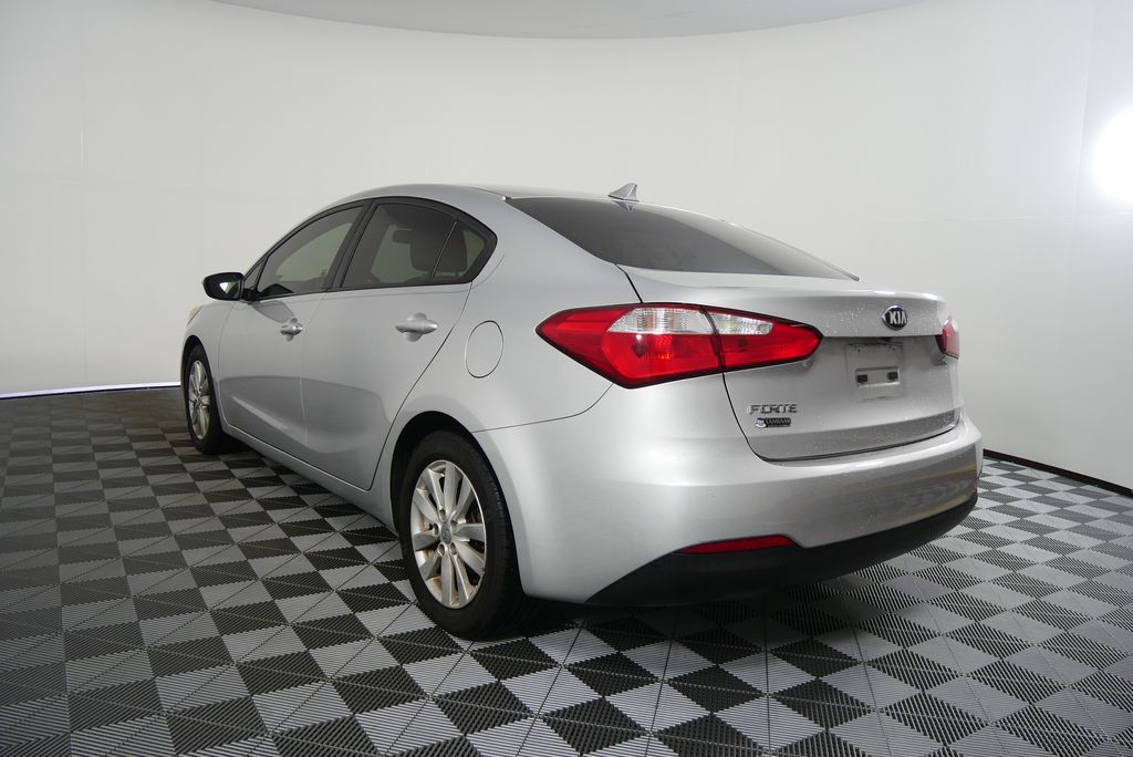 2016 Kia Forte LX 4