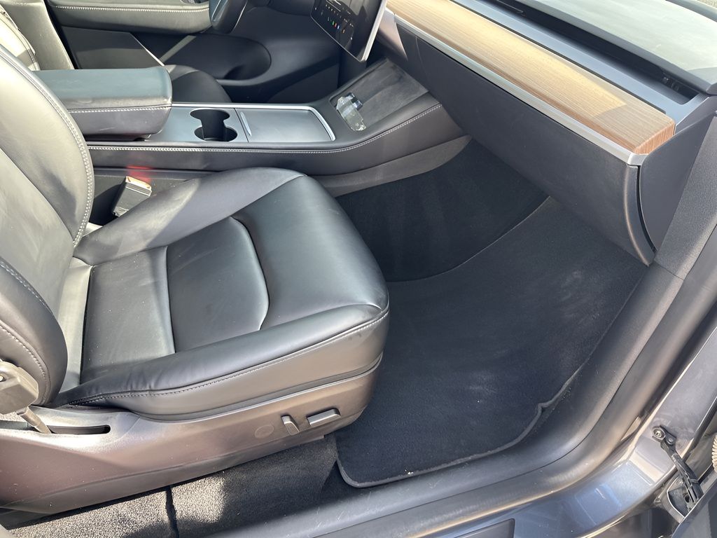 Used Car 2022 Tesla Model Y  Long Range For Sale Under $30,000 In Austin, Texas