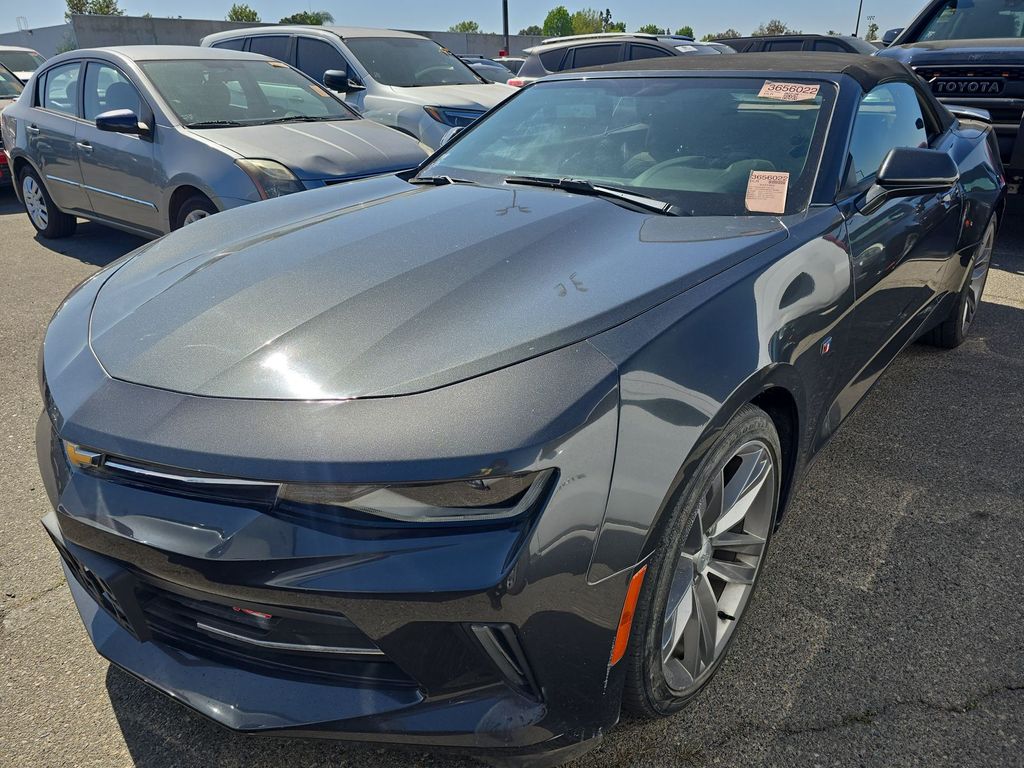 The 2017 Chevrolet Camaro 1LT photos