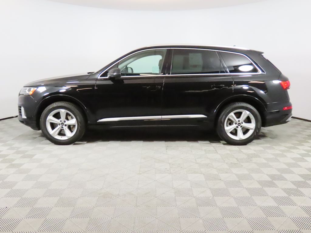 Thumbnail: 2022 Audi Q7 - 2