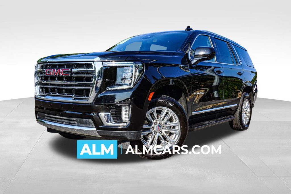 2024 GMC Yukon SLT's photo