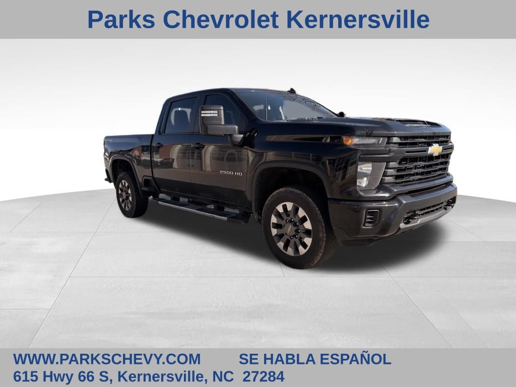2024 Chevrolet Silverado 2500HD Custom Crew Cab 4WD