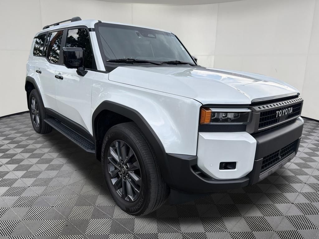 White (Wind Chill Pearl) 2025 Toyota Land Cruiser SUV / Crossover Four-Wheel Drive 8-Speed Automatic
