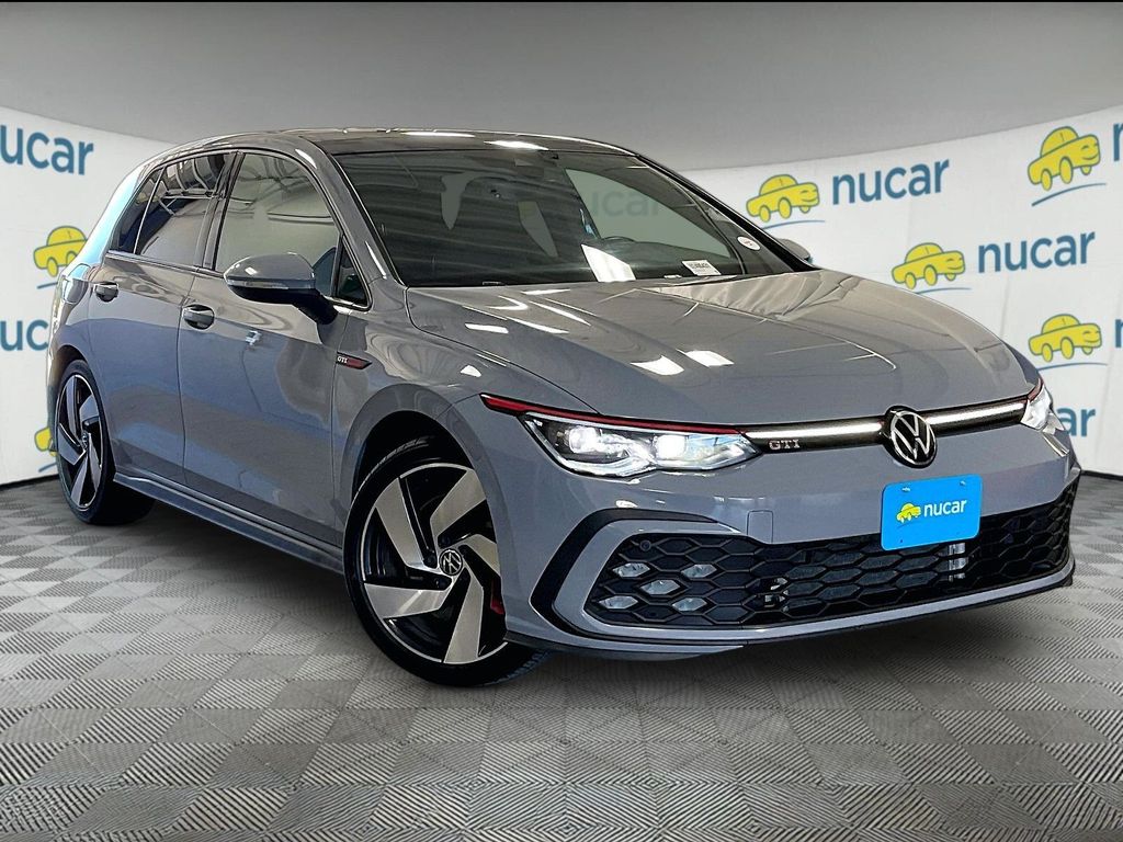 2022 Volkswagen Golf GTI — photo 1