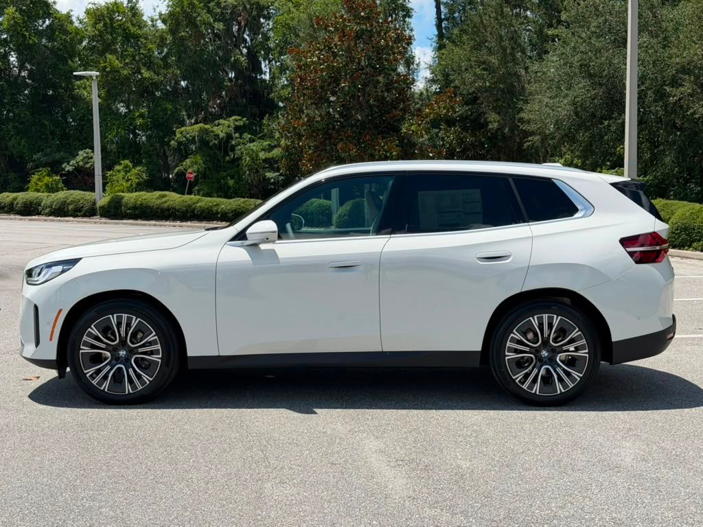 New 2026 White BMW 30 xDrive image 2