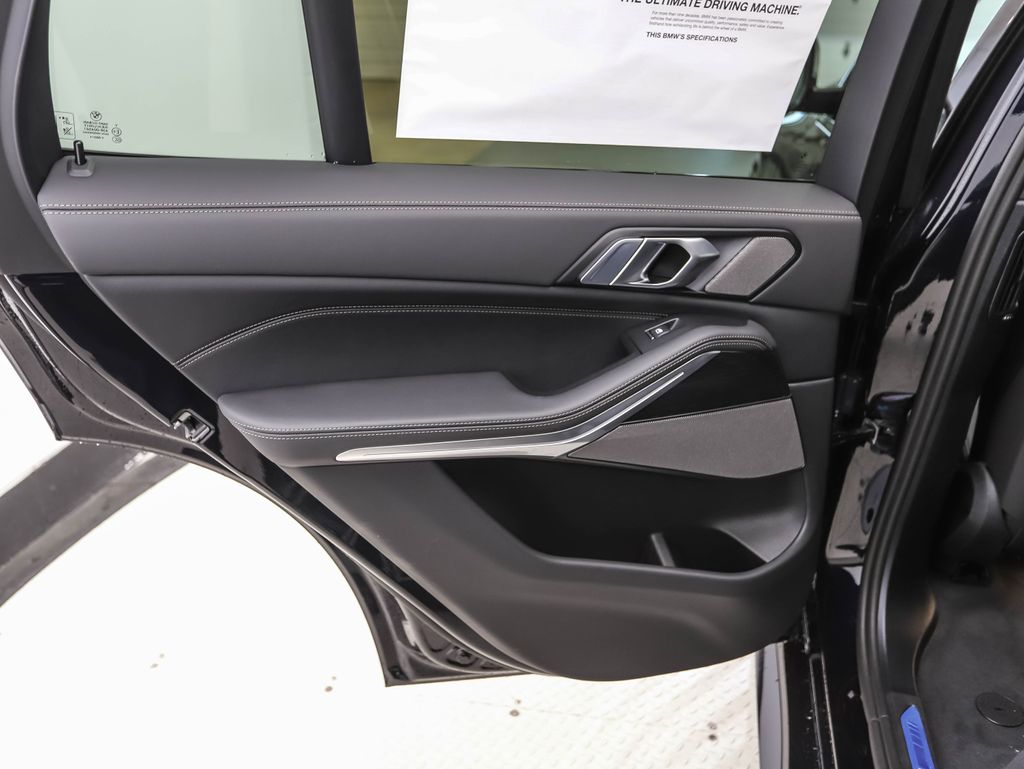 Thumbnail: 2026 BMW X5 - 19