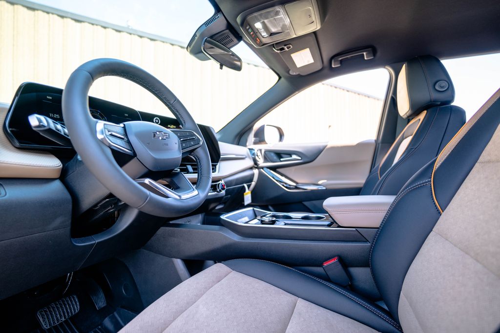 New 2027 Chevrolet Equinox SUV