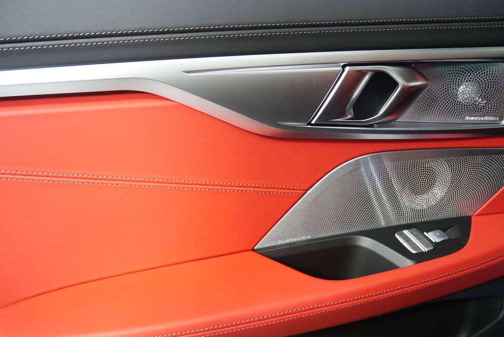 Thumbnail: 2026 BMW 8 Series - 13