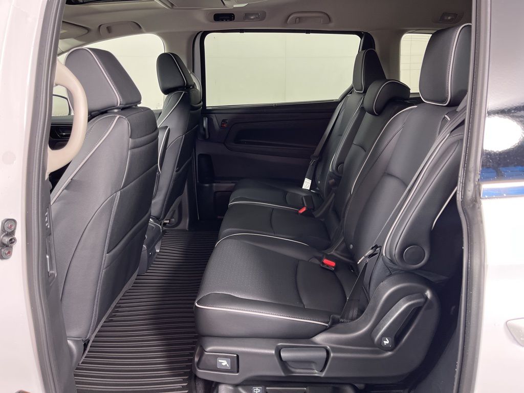 Thumbnail: 2026 Honda Odyssey - 27