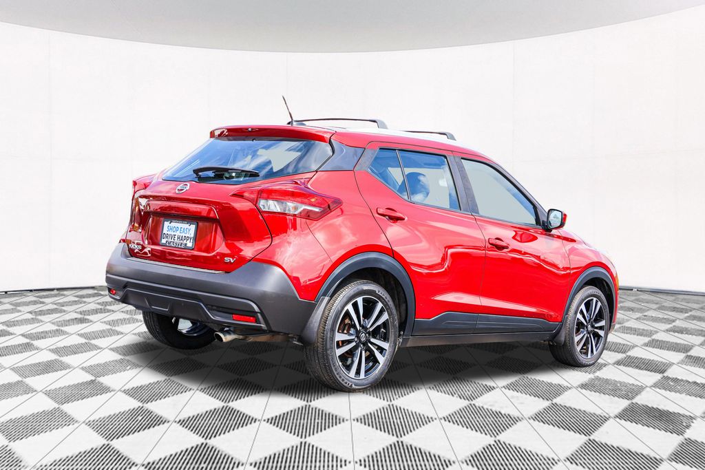 2019 Nissan Kicks SV 8