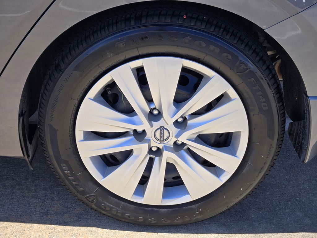 2025 Nissan Sentra S Gray at Bravo Nissan