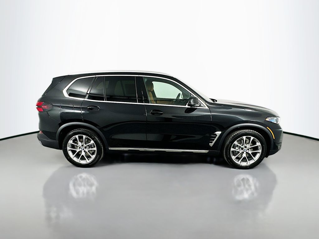 Thumbnail: 2026 BMW X5 - 4