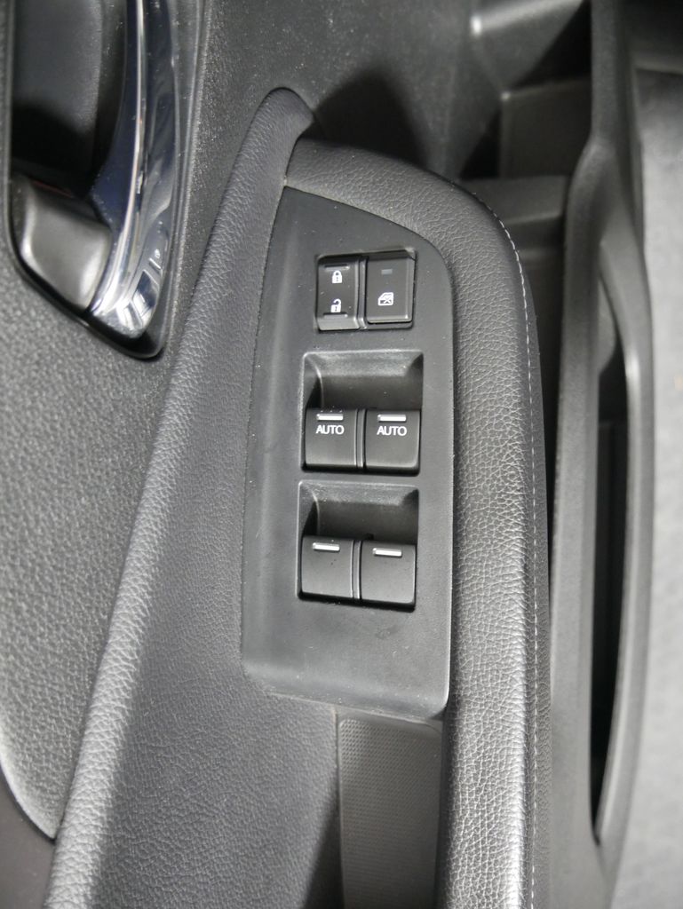 Thumbnail: 2020 Honda Ridgeline - 27