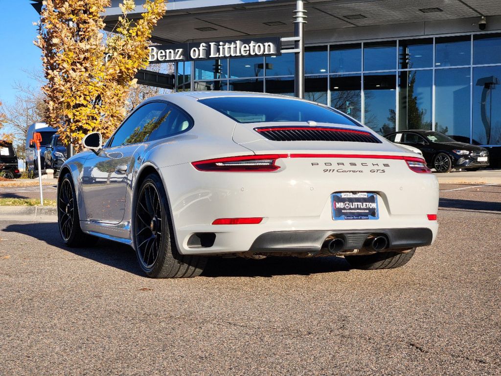 2019 Porsche 911 Carrera 4 GTS 7