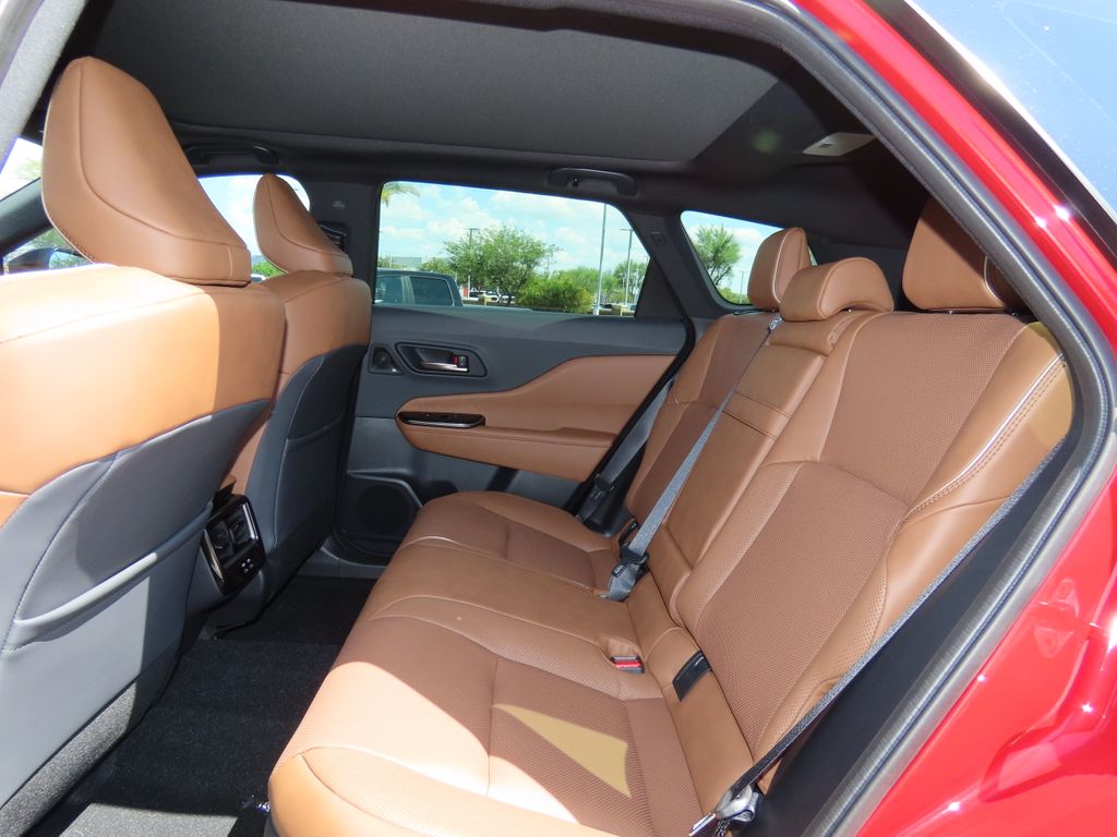 2025 Toyota Crown Limited 20