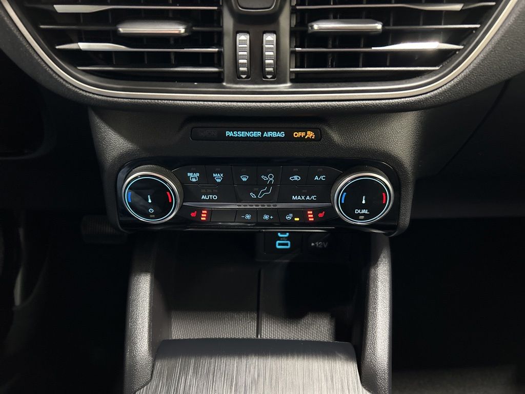 used 2022 Ford Escape car, priced at $22,456