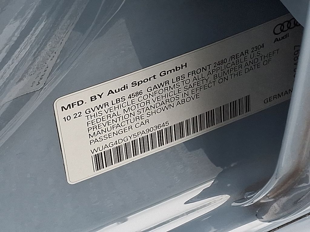 Thumbnail: 2023 Audi RS 3 - 28