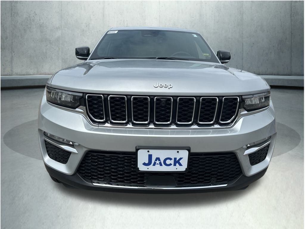 2025 Jeep Grand Cherokee Limited photo 4