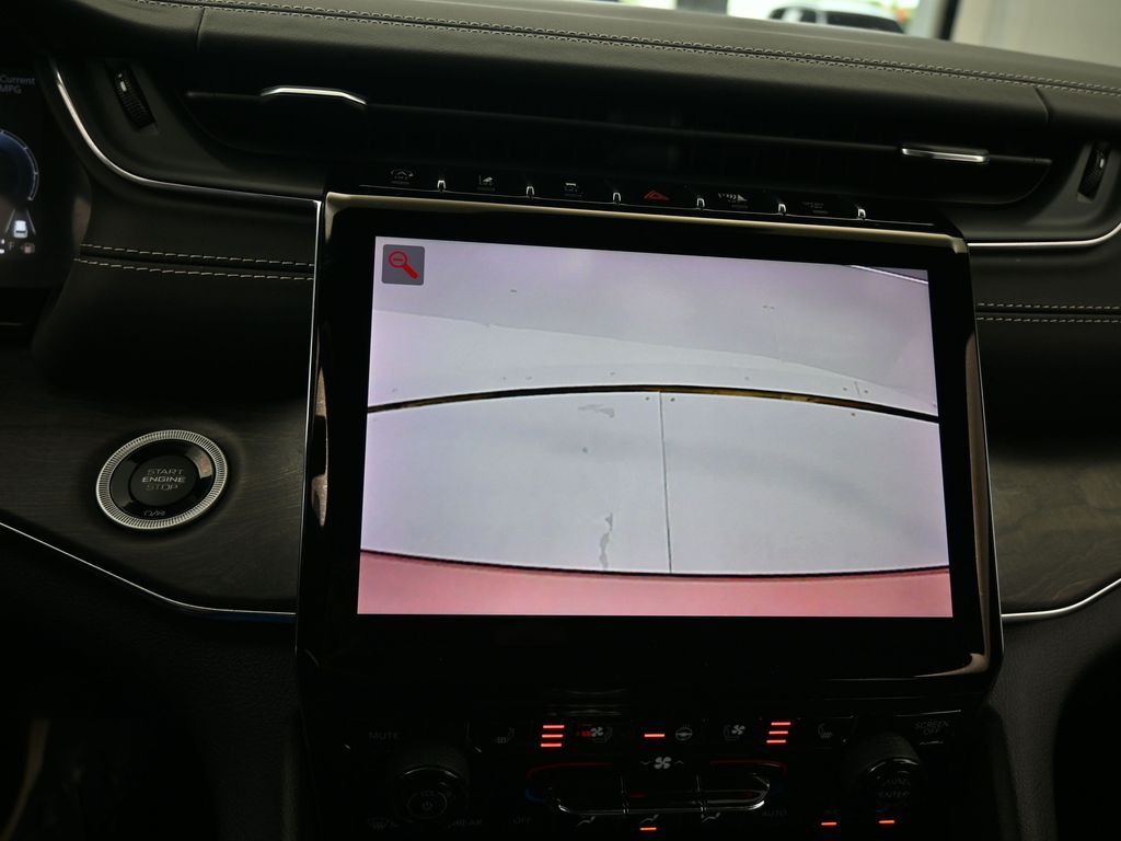 Used 2023 Velvet Red Pearlcoat Jeep Overland image 22