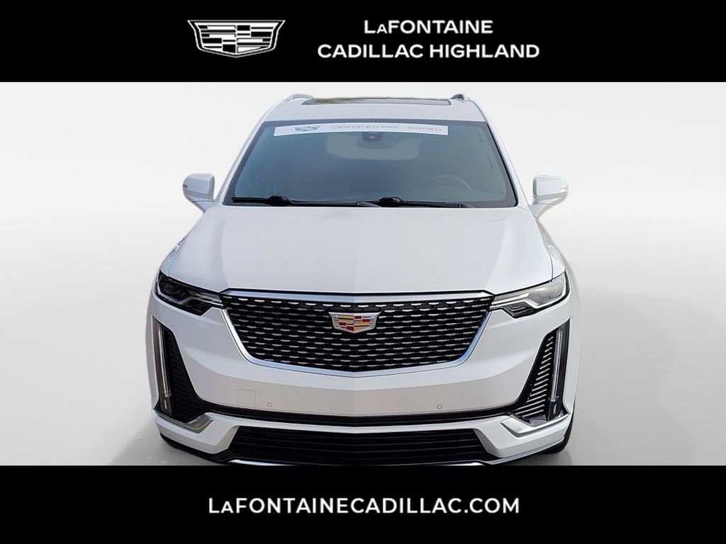 2023 Cadillac XT6 Luxury 2