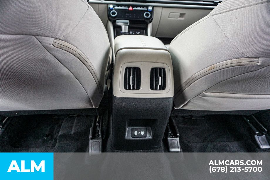 Used 2025 Gray Hyundai SEL image 30