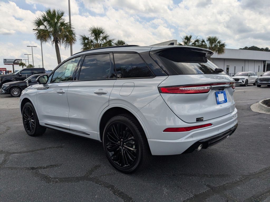 2025 Lincoln Corsair Premiere