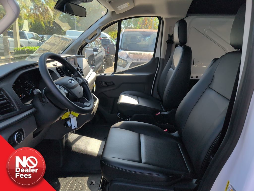 2025 Ford Transit Van Base's photo