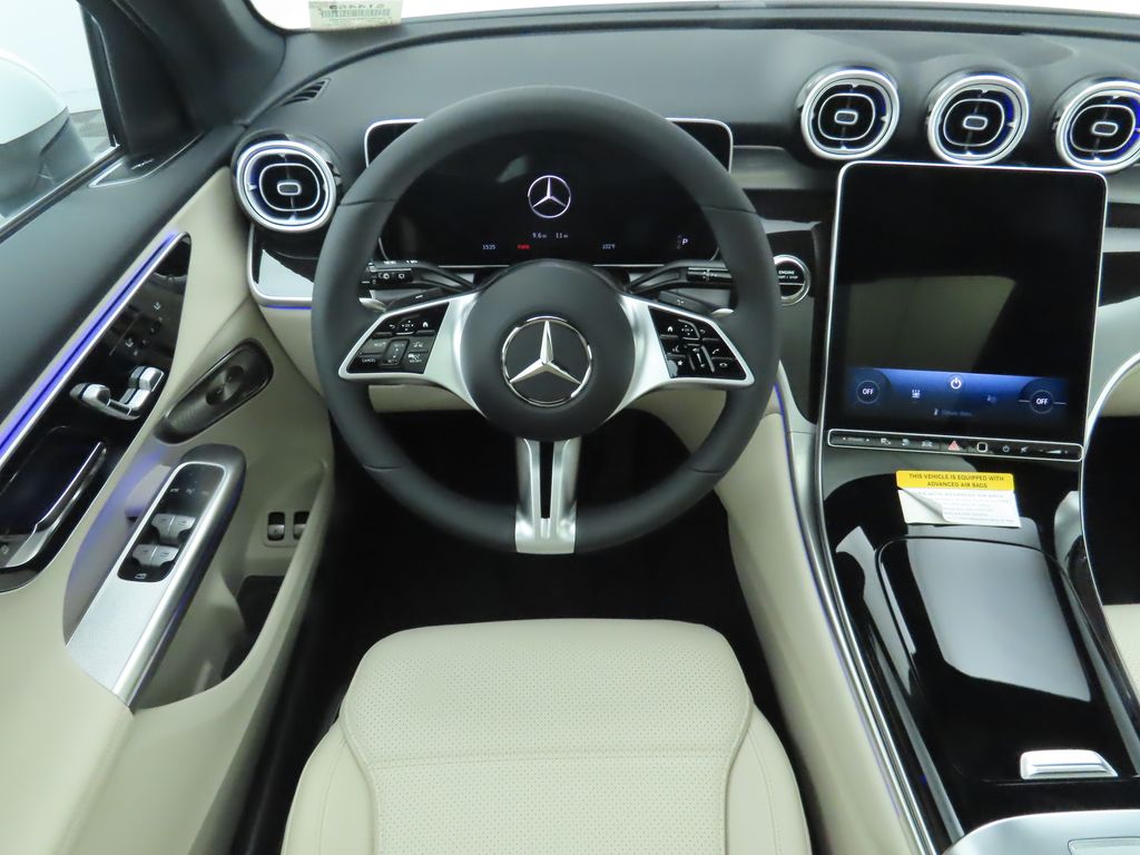 Thumbnail: 2025 Mercedes-Benz GLC - 11