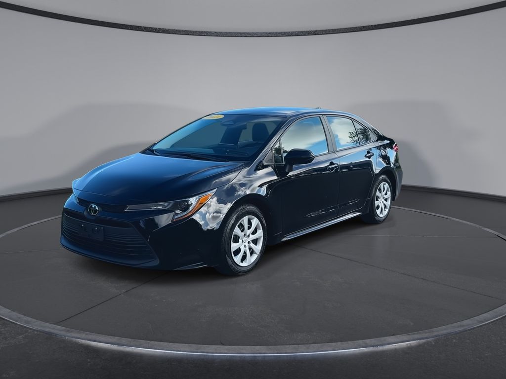 Thumbnail: 2023 Toyota Corolla - 4