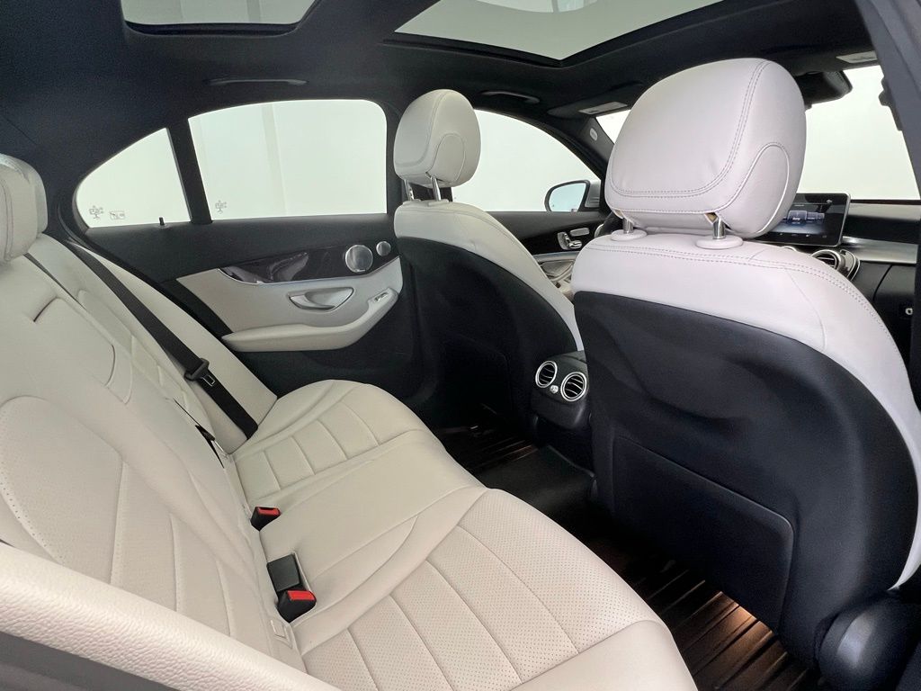 Thumbnail: 2018 Mercedes-Benz C-Class - 11