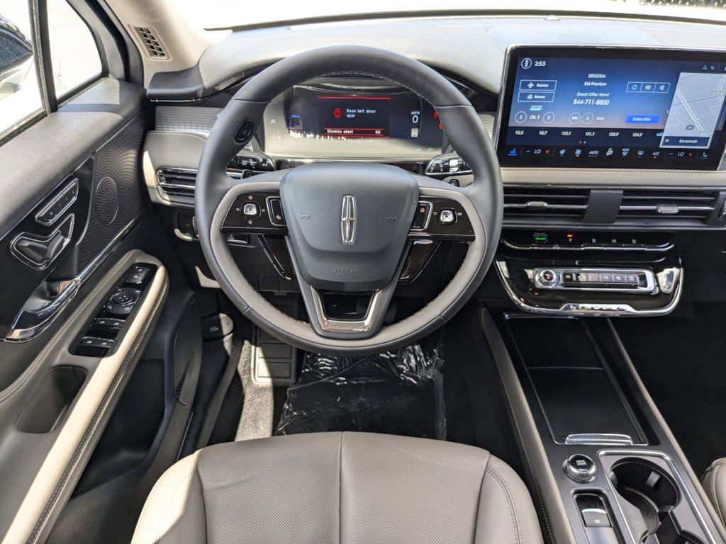 2025 Lincoln Corsair Premiere