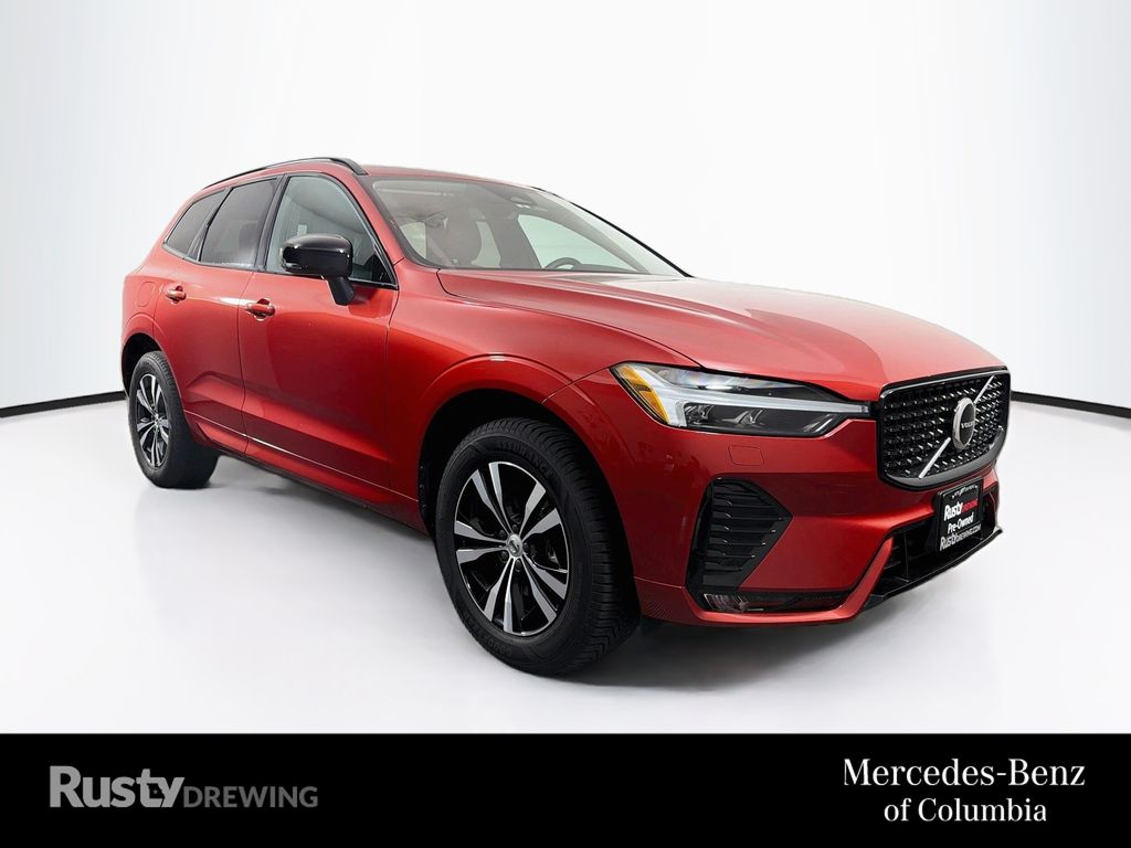2024 Volvo XC60 B5 Core Dark Theme AWD