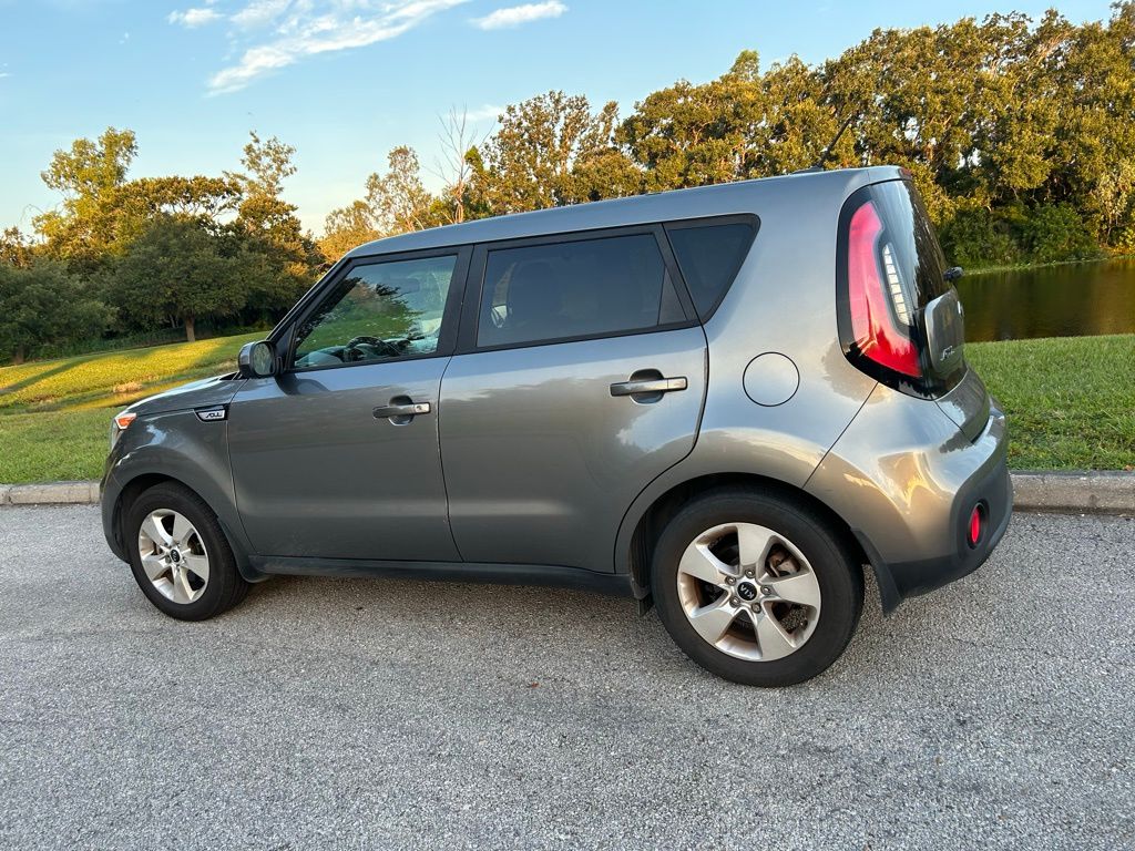 Thumbnail: 2017 Kia Soul - 3