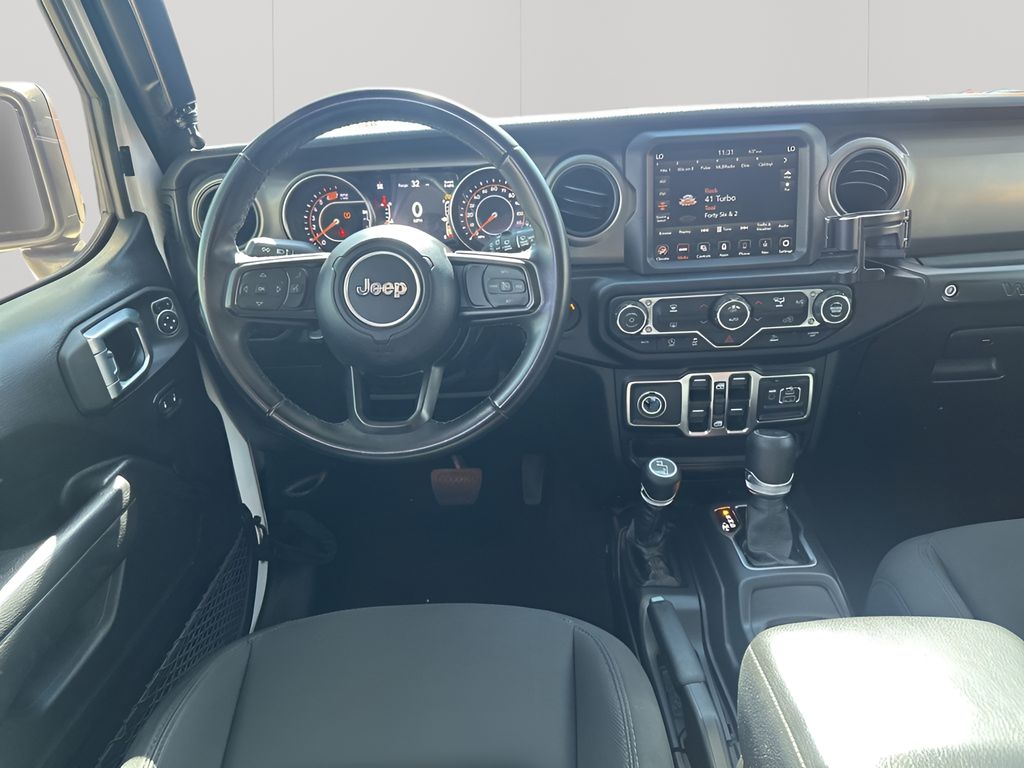 Used 2022 White Jeep Unlimited Sport S image 22