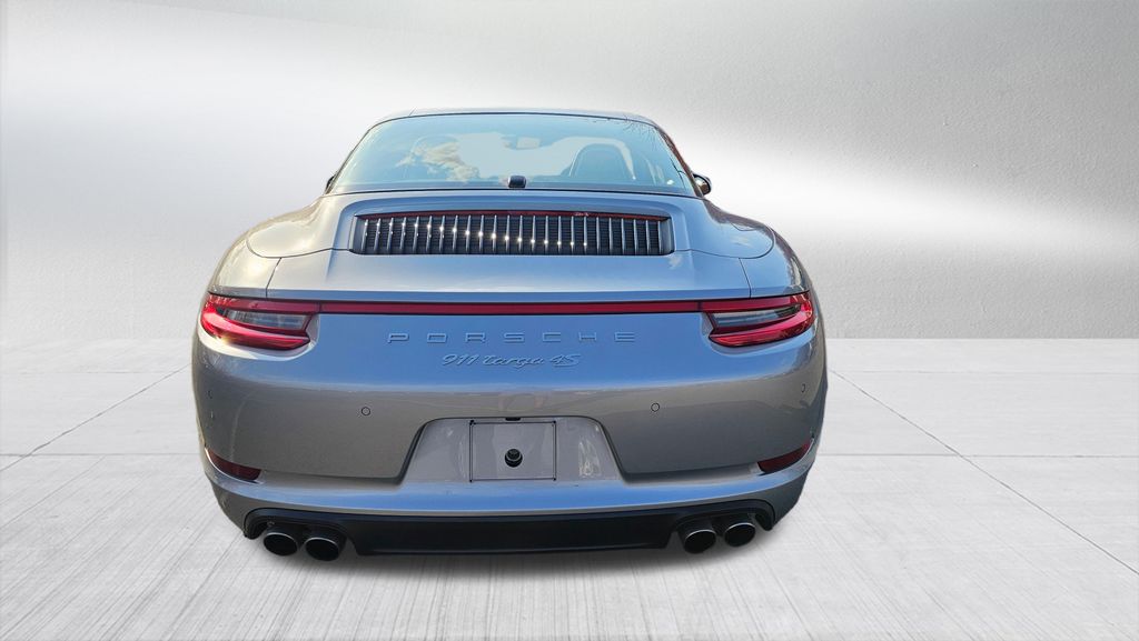 2019 Porsche 911 Targa 4S 6