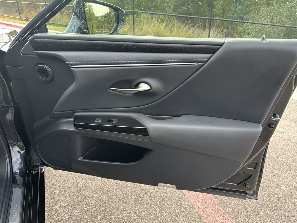 Used Car 2024 Lexus Es  350 For Sale Under $50,000 In Austin, Texas