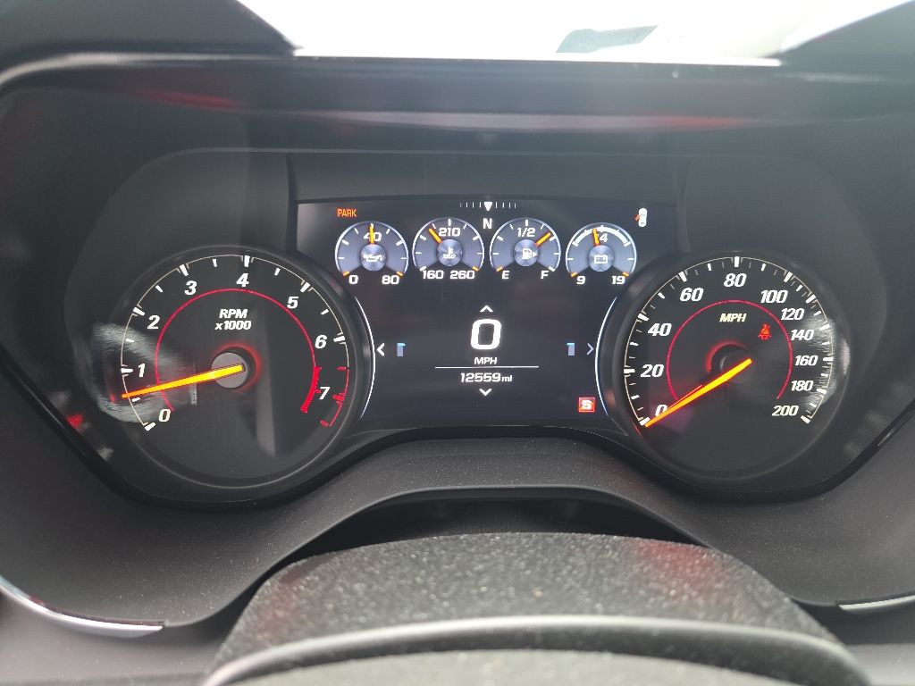 View vehicle photo 4