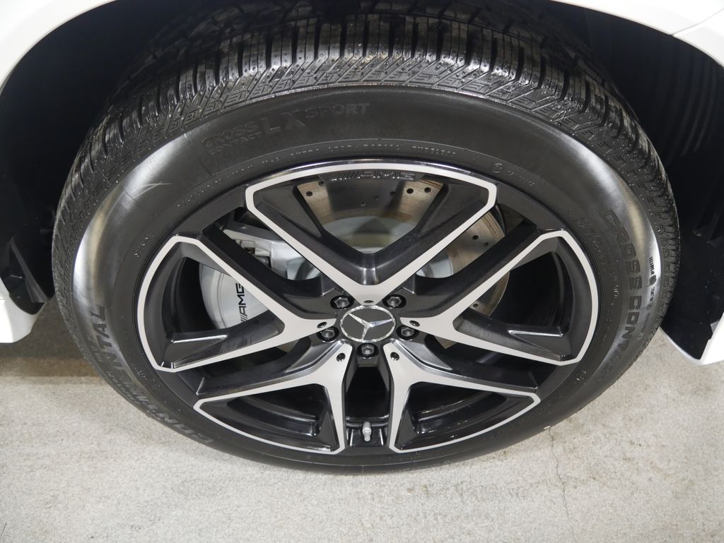 Thumbnail: 2026 Mercedes-Benz GLE - 15