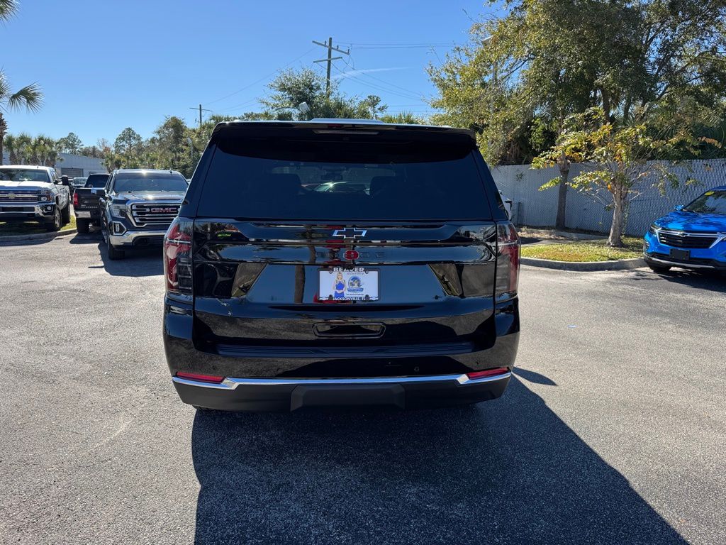 2025 Chevrolet Tahoe LS 7